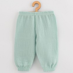 Dojčenské mušelínové nohavice New Baby Feeling šalviová zelená